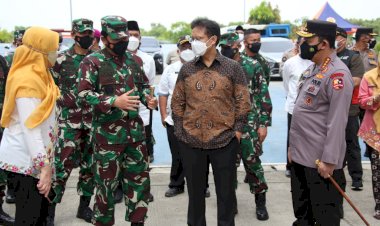 Panglima, Kapolri dan Menkes Tinjau  Rusun Nagrak dan Beberapa Posko PPKM Mikro di Jakarta