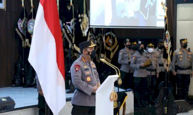 Lantik AS SDM, Kapolda Aceh dan Kadiv TIK, Kapolri: Dukung dan Tuntaskan Program Pemerintah Tangani Covid-19