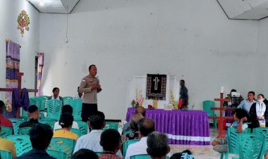Di Depan Jemaat Gereja, Kapolres Kembali Ajak Masyarakat Agar Tidak Main Hakim Sendiri Karena Isu Santet