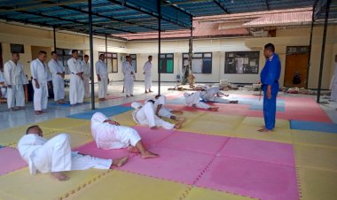 Syarat Naik Pangkat, 38 Personel Polres Rote Ndao Ikut Ujian Bela Diri