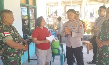 Bentuk Sinergitas TNI-Polri, Polsek dan Koramil Kompak Bantu Pembangunan Gereja di Kolla Rote Tengah