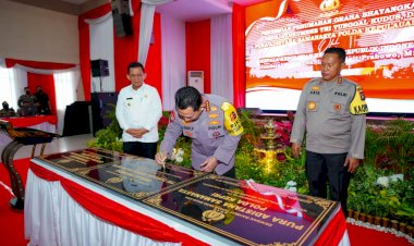 Resmikan Rumah Ibadah di Kepri, Kapolri: Bagian Etalase Kerukunan dan Toleransi Beragama