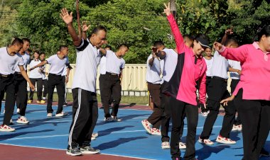 Tingkatkan Kekompakkan dan Kebersamaan, Polres Rote Ndao Gelar Olahraga Bersama Dengan Bhayangkari