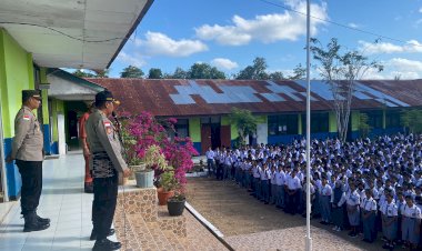 Polres Goes To School, Kapolres Sambangi SMA Negeri 1 Lobalain Berikan Motivasi