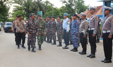 Pastikan Malam Pergantian Tahun Aman dan Kondusif, Polres Rote Ndao Bersama Inskait Gelar Apel Gabungan