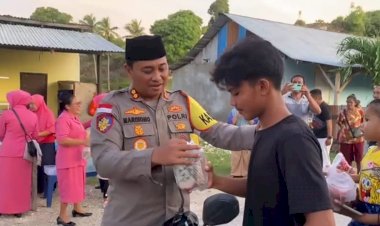Kembali Berburu Berkah Ramadhan, Kapolres Bersama Bhayangkari dan Anggota Bagikan Takjil Gratis Kepada Warga Papela