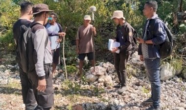 Bersama Badan Pertanahan, Polres Rote Ndao Ukur Tanah Hibah Dari Masyarakat