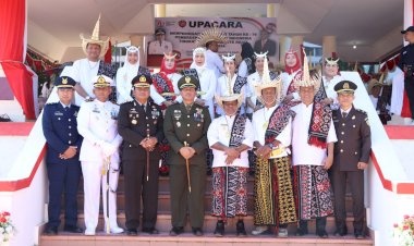 Puncak Hari Kemerdekaan RI Ke-79, Kapolres Rote Ndao Hadiri Upacara Pengibaran Bendera Merah Putih