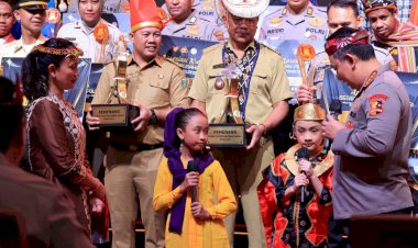 Kapolri dan Ketua Bhayangkari Sapa Dua Anak Pemenang Lomba Setapak Perubahan