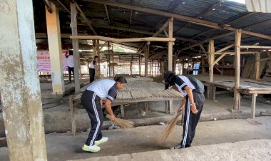 Jelang HUT Polwan ke-76, Srikandi Polwan Polres Rote Ndao Laksanakan Bakti Sosial