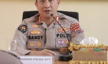 Aksi Demonstrasi Kawal Putusan MK Oleh Mahasiswa Di NTT Berjalan Aman Dan Kondusif