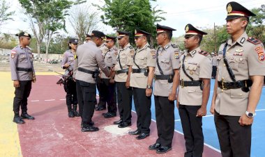 Kapolres Rote Ndao Pimpin Upacara Serah Terima Jabatan PJU dan Kapolsek