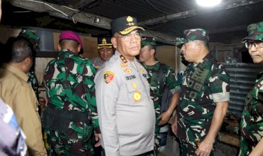 Kapolda NTT Dampingi Pangkogabwilhan II Kunker Ke Pos Pam Puter  Desa Oeseli