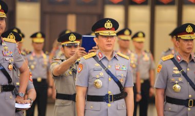 Kapolri Pimpin Pelantikan Sejumlah Kapolda dan Pengukuhan 2 Jabatan Baru di Polri