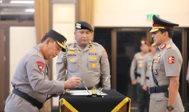 Kapolri Resmi Lantik Komjen Ahmad Dofiri Sebagai Wakapolri yang baru
