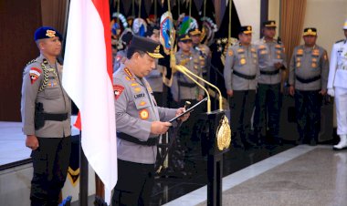 Kapolri Pimpin Serah Terima Jabatan 6 Pejabat Tinggi Polri