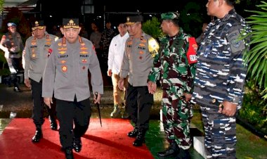 Pantau Langsung Pengamanan Kunjungan Presiden RI, Kapolri Tiba di Kupang