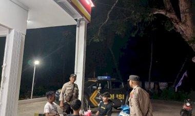 Patroli Lampu Biru Polsek Lobalain Upaya Efektif Cegah Aksi Kriminalitas