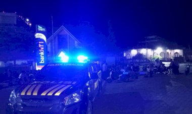 Patroli Lampu Biru Polsek Lobalain  Untuk  Jaga Kamtibmas