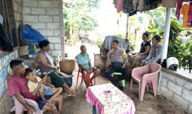 Kapolsek Lobalain : Bhabinkamtibmas Wajib Untuk Melaksanakan Kegiatan Sambang Dan Patroli