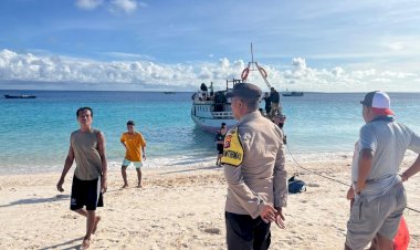 Patroli dan Pengamanan Oleh Personel Polsubsektor Ndao Nuse  di Pelabuhan Rakyat Pulau Ndao