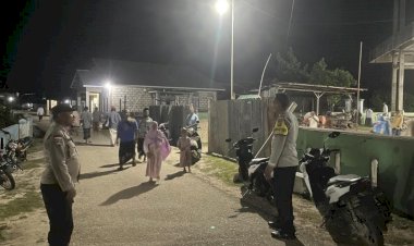 Personel Polsek Rote Barat Laut Melakukan Pengamanan Sholat Tarawih