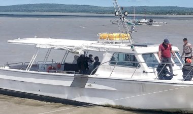 Enam WNA Asal China Diamankan Polres Rote Ndao Bersama Lima Smuggler