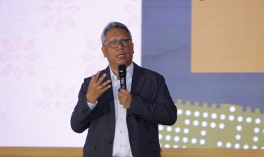 Guru Besar Undip Soroti Pentingnya Strategi Komunikasi Proaktif dalam Meningkatkan Citra Polri di Era Digital