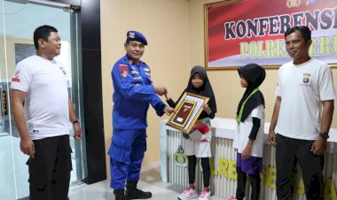 Dukung Pelajar di Dunia Olahraga, Polres Seruyan Beri Penghargaan 2 Atlet Muda Berprestasi