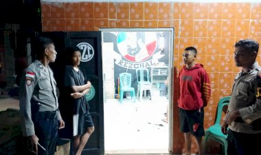 Patroli Malam Personel Polsek Rote Selatan Untuk Jamin Keamanan Masyarakat