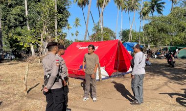 Patroli Dialogis Personel Polsek Rote Tengah Di Lokasi Kegiatan Youth Camp GPdI
