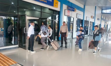Kapolsek Lobalain : Pengamanan Pada Bandara  D C Saudale Untuk Ciptakan Keselamatan Transportasi Udara