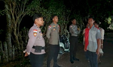 Patroli K2YD Polsek Rote Selatan  Untuk Memastikan Keamanan Warga Dimalam Hari