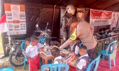 Perpustakaan Keliling Bhabinkamtibmas Tingkatkan Minat Literasi Anak
