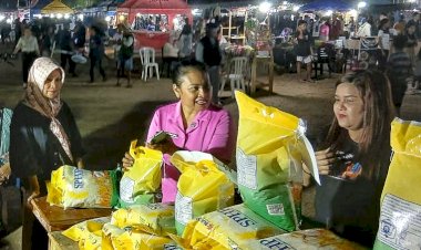 Bazar Murah Sembako Polres Rote Ndao Pada Pemeran Pembangunan dan Expo UMKM 2025