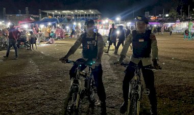 Patroli Bersepeda Di Area Pameran Pembangunan Dan Expo UMKM 2025