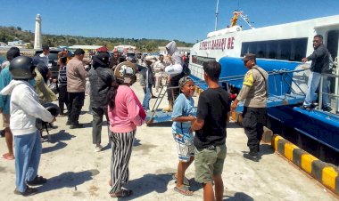 Personel Polsek Lobalain Tingkatkan Pengamanan di Area Pelabuhan Baa Untuk  Cegah Tindak Pidana