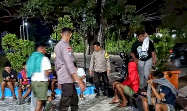 Patroli Malam Polsek Lobalain, Upaya Pencegahan Potensi Tindak Pidana
