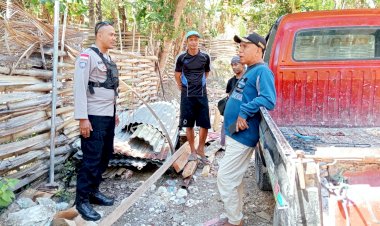 Kegiatan Sambang Bhabinkamtibmas Polsek Lobalain  di Desa Kolobolon