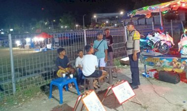 Polsek Lobalain  Lakukan Pengamanan Kegiatan Masyarakat di Lapangan Baa