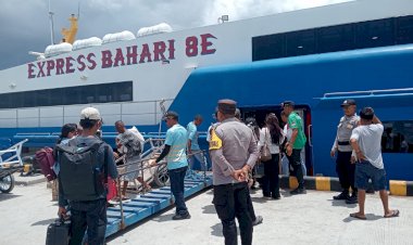 Polsek Lobalain Gencar Lakukan Patroli Diarea Pelabuhan Baa, Cegah Gangguan Kamtibmas