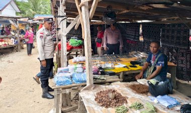 Polsek Pantaibaru Lakukan Pengamanan, Pastikan Pasar Olafulihaa Aman
