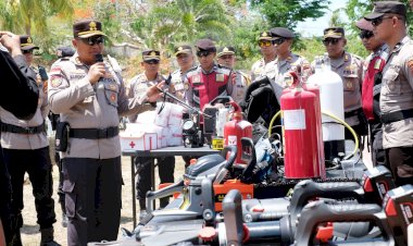 Kapolres Rote Ndao Cek Sapras Pastikan Kesiapan Hadapi Potensi Bencana Hidrometeorologi