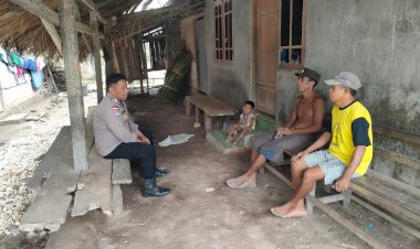 Upaya Pencegahan Gangguan Keamanan Oleh Bhabinkamtibmas Polsek RBL Melalui Kegiatan Sambang