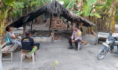 Kegiatan Patroli Dialogis Bhabinkamtibmas Polsek Pantaibaru di Desa Nusakdale