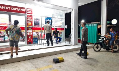 Patroli Malam Polsek Lobalain, Upaya Tekan Angka Kriminalitas dan Sosialisasi  Layanan Call Center 110