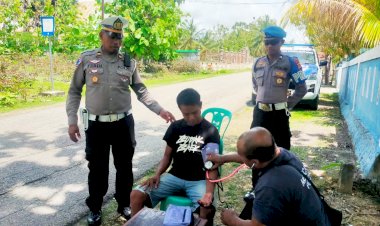 Cara Unik Operasi Zebra Turangga 2025 Polres Rote Ndao, Periksa Kesehatan Gratis Bagi Pengemudi