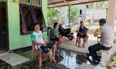 Kegiatan Sambang Bhabinkamtibmas Polsek Rote Selatan di Desa Binaan