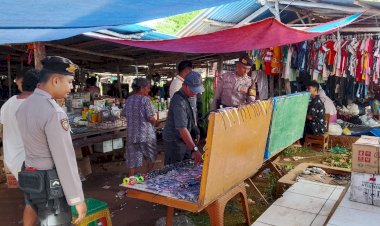 Polsek Rote Selatan Gelar Pengamanan di Pasar Oele, Pastikan Kenyamanan Masyarakat