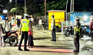 Pengamanan Sholat Tarawih, Personel Gabungan Pastikan Keamanan Masyarakat